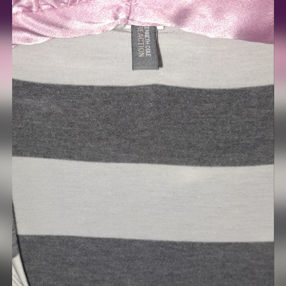 Kenneth Cole Reaction Soft Cotton Summer Dress. Deep V Neck. Grey & White. Small - Picture 4 of 7